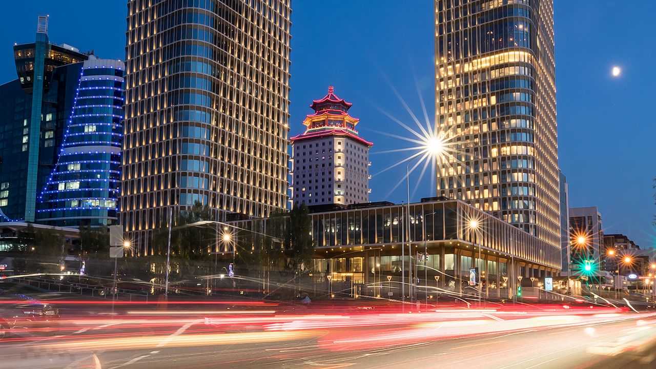 Wallpaper buildings, road, long exposure, glow, lights