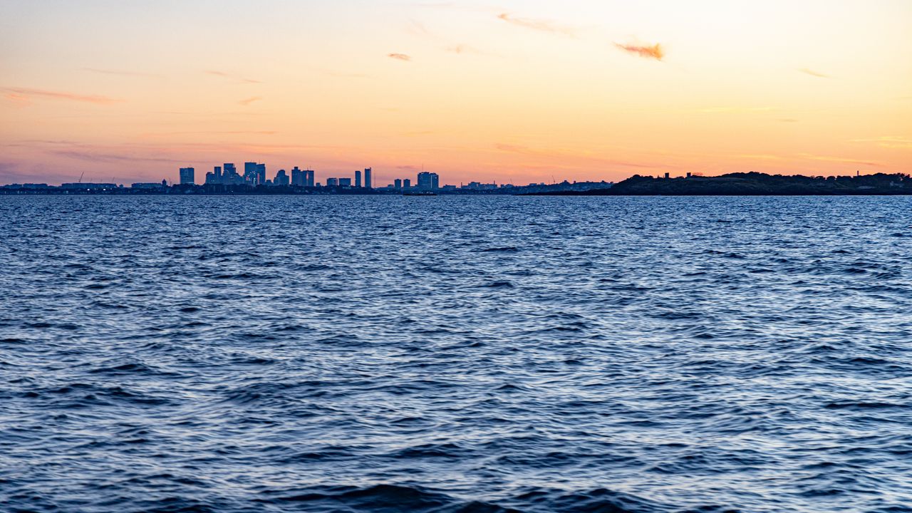 Wallpaper buildings, silhouettes, city, sea, horizon