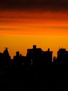 Preview wallpaper buildings, silhouettes, city, evening