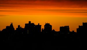 Preview wallpaper buildings, silhouettes, city, evening