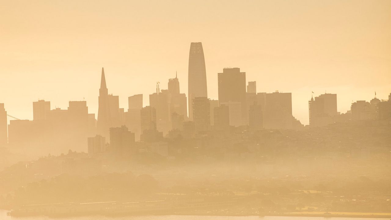 Wallpaper buildings, silhouettes, fog, city, coast