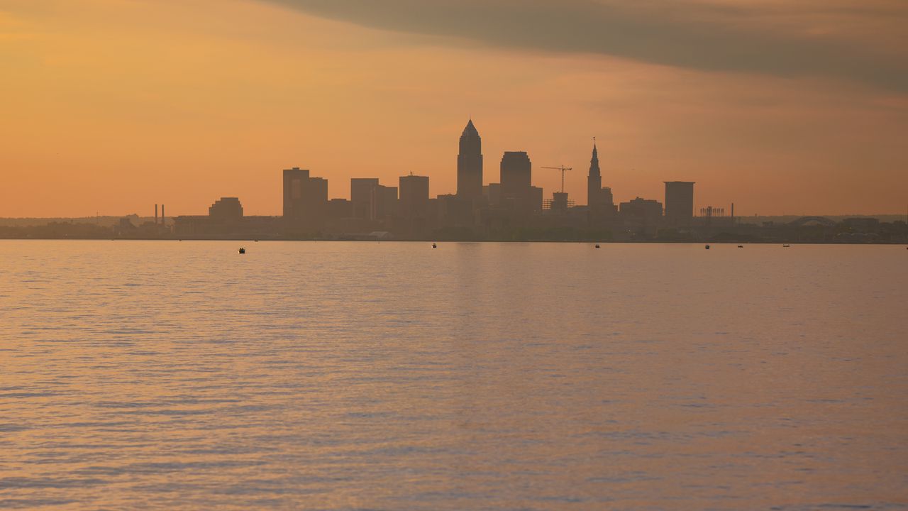 Wallpaper buildings, silhouettes, sea, city