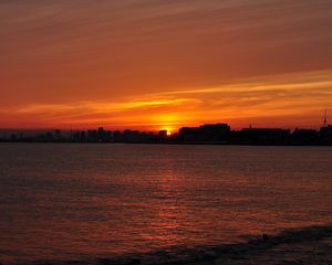 Preview wallpaper buildings, silhouettes, water, sunset, dark