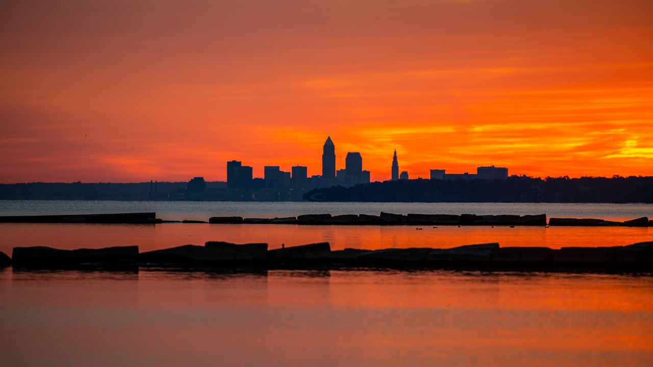 Wallpaper buildings, silhouettes, water, sunset, horizon, dark