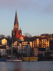 Preview wallpaper buildings, towers, boats, sea