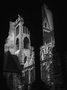 Preview wallpaper buildings, windows, architecture, black and white