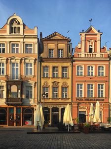 Preview wallpaper buildings, windows, architecture, umbrellas