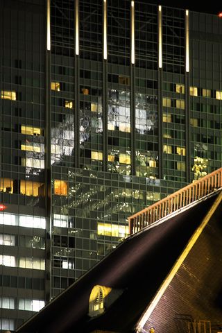 320x480 Wallpaper buildings, windows, light, architecture