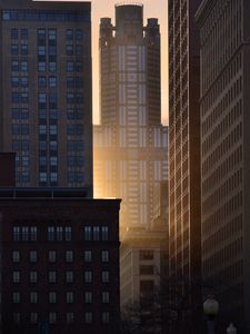 Preview wallpaper buildings, windows, sunlight, city