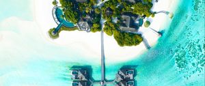 Preview wallpaper bungalow, aerial view, ocean, tropics, palm trees