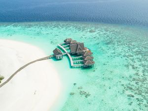 Preview wallpaper bungalow, ocean, aerial view, island, maldives