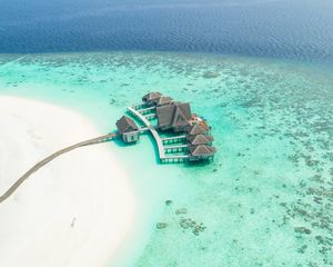 Preview wallpaper bungalow, ocean, aerial view, island, maldives