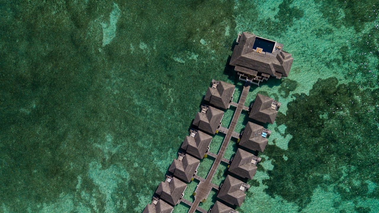 Wallpaper bungalow, ocean, aerial view, tropics, water