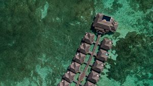 Preview wallpaper bungalow, ocean, aerial view, tropics, water