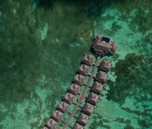 Preview wallpaper bungalow, ocean, aerial view, tropics, water