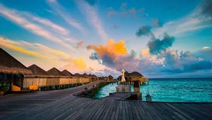 Preview wallpaper bungalow, pier, ocean, tropics, maldives