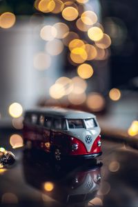 Preview wallpaper bus, toy, bokeh, glare