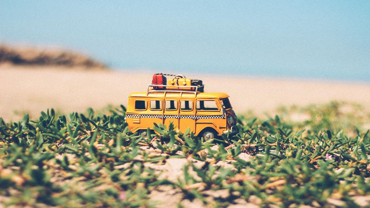 Wallpaper bus, toy, grass