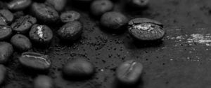 Preview wallpaper bw, coffee, macro, closeup