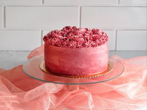 Preview wallpaper cake, cream, dessert, pink