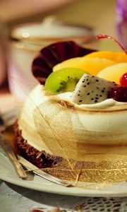 Preview wallpaper cake, delicious, berries, fruits