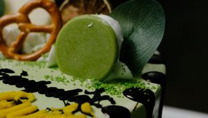 Preview wallpaper cake, dessert, decoration, green