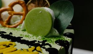Preview wallpaper cake, dessert, decoration, green