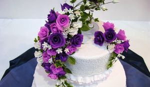 Preview wallpaper cake, flowers, decoration, sweet