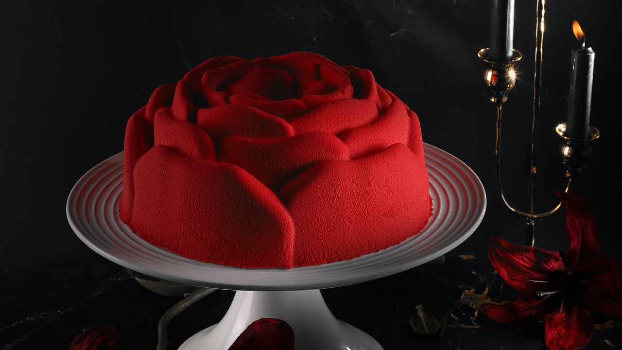 Wallpaper cake, flowers, red