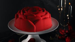 Preview wallpaper cake, flowers, red