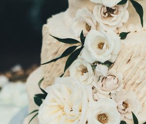 Preview wallpaper cake, flowers, white, roses, decoration