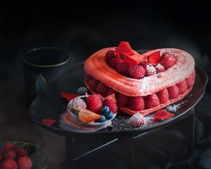 Preview wallpaper cake, heart, raspberry, dessert, pastry, sweet