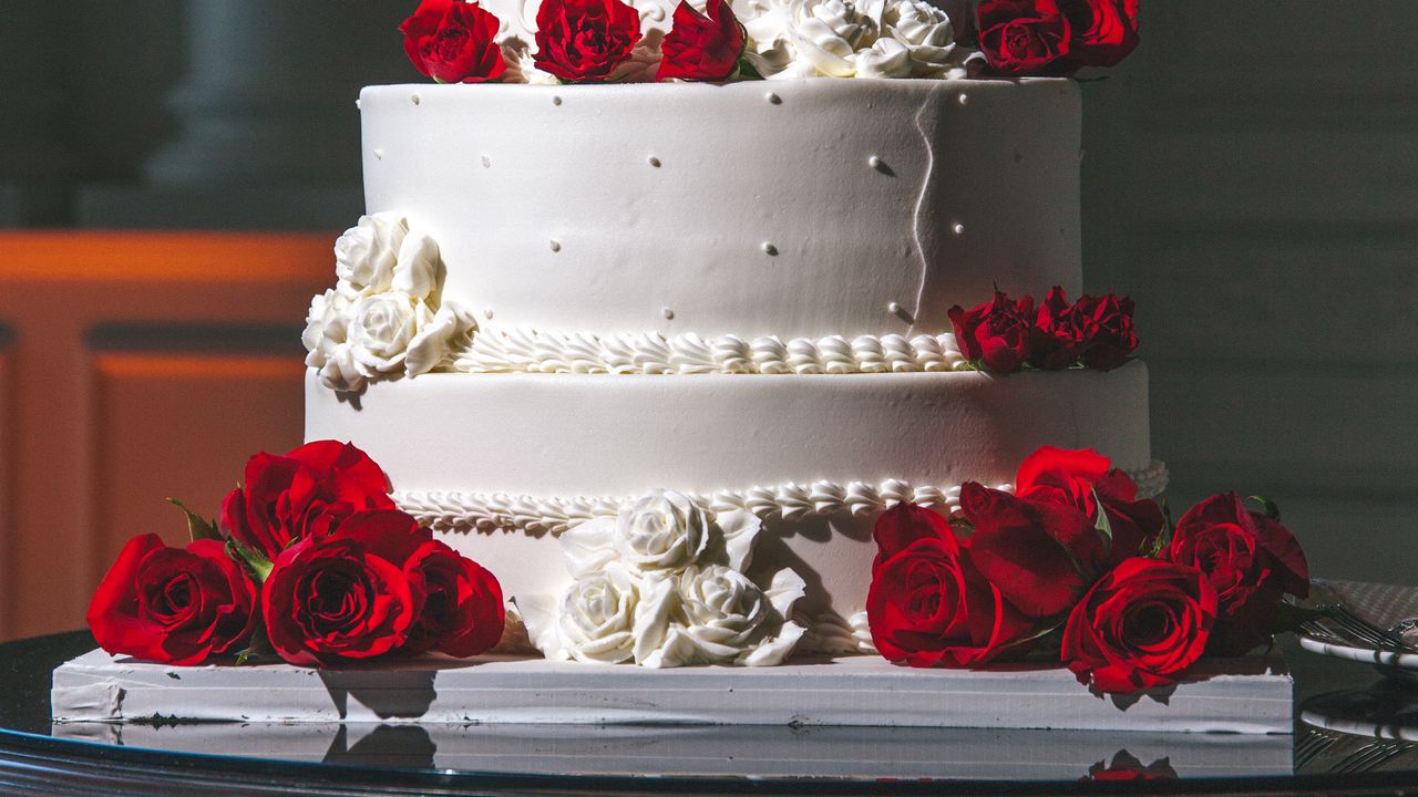 Wallpaper cake, roses, dessert, decoration