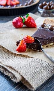 Preview wallpaper cake, strawberries, berries, dessert