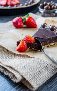 Preview wallpaper cake, strawberries, berries, dessert