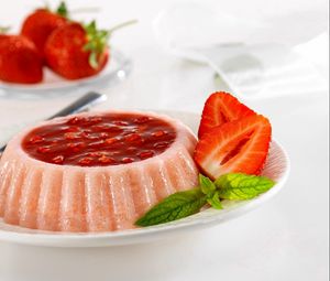 Preview wallpaper cake, strawberries, dessert, dish, sweet, mint