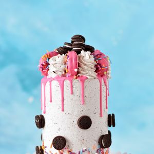 Preview wallpaper cake, watering, cookies, dessert