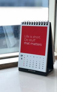 Preview wallpaper calendar, inscription, motivation, incentive, advice