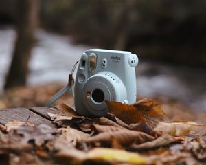Preview wallpaper camera, autumn, foliage