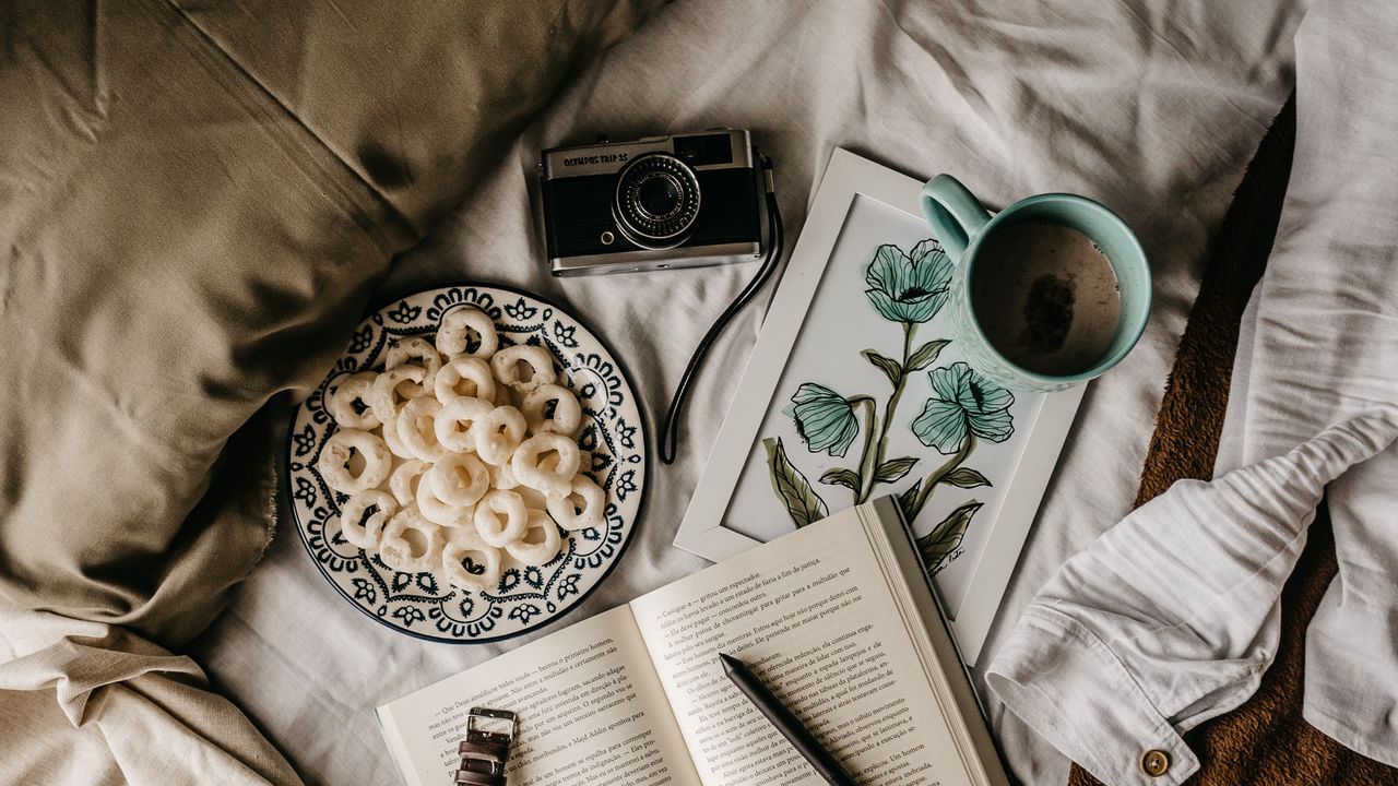 Wallpaper camera, book, food, mug, bed, breakfast, mood