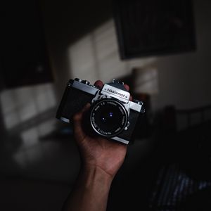 Preview wallpaper camera, hand, technology, dark
