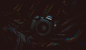 Preview wallpaper camera, lens, dark