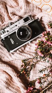 Preview wallpaper camera, lens, flowers, fabric, retro