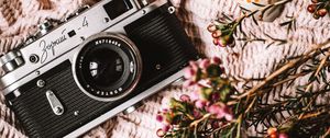 Preview wallpaper camera, lens, flowers, fabric, retro