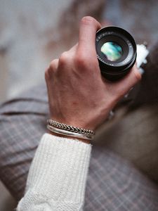 Preview wallpaper camera, lens, hand