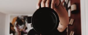 Preview wallpaper camera, lens, man