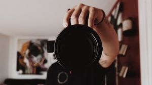 Preview wallpaper camera, lens, man