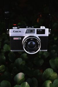 Preview wallpaper camera, lens, objective, retro, leaves, bush