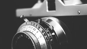 Preview wallpaper camera, lens, retro, black and white