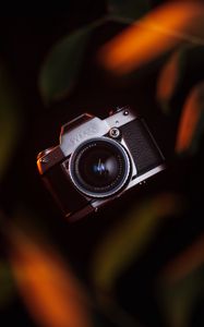 Preview wallpaper camera, levitation, lens, dark